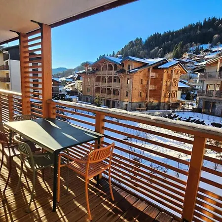 Apartment Le Stella - De Standing Au Coeur Du Village Mae-2571